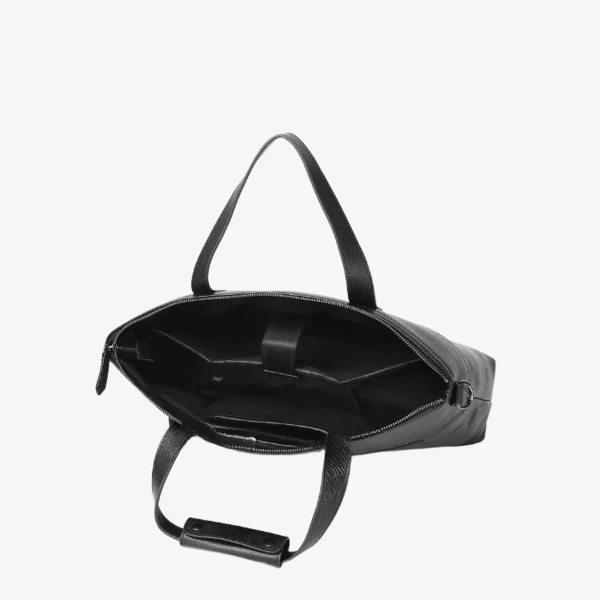 Détail de l'intérieur du porte-documents en cuir avec compartiments organisateurs